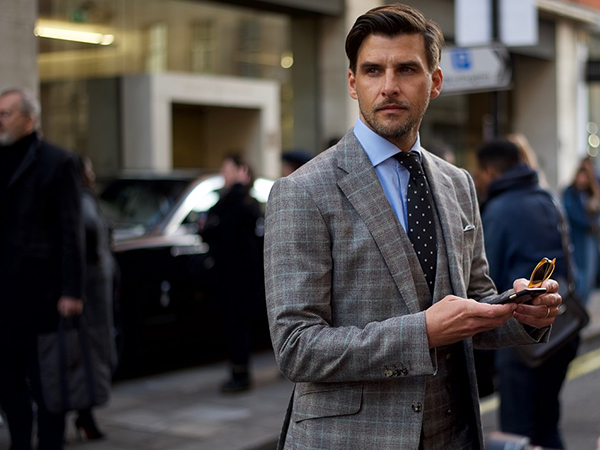 ستايل جوهانس هيوبل أنيق وفريد ... هكذا تحصل عليه